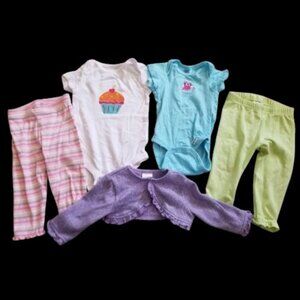* Lot of Mixed Infant Girls Clothing Bodysuits Leggings Size 6-9 months